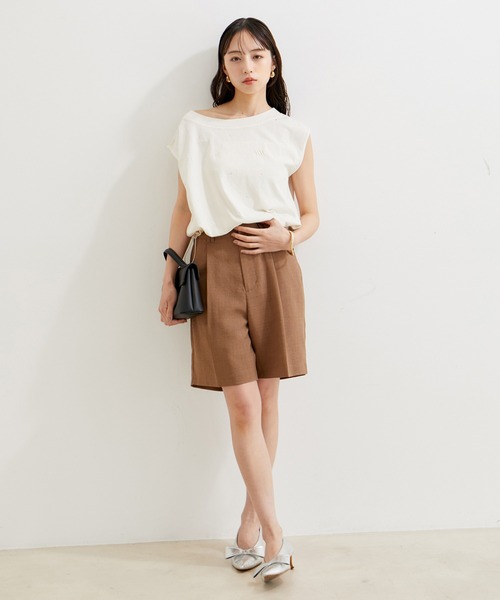 VIS（ビス）の「【洗える】ホットフィットピグメント加工短丈プルオーバー（Tシャツ/カットソー・レディース・オフホワイト/サックスブルー/スミクロ・FREE）」の15枚目の写真