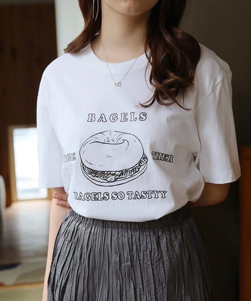 Girly Doll(ガーリードール)の「BAGLEプリントTシャツ(Tシャツ/カットソー・レディース・ホワイト/ネイビー・M/L)」の1枚目の写真