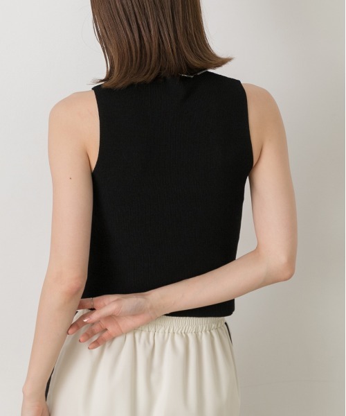 ad thie(アドティエ)の「ノースリーブ ニットトップス(Tシャツ/カットソー・レディース・オフホワイト/グレー/ブラック/レッド/モカ・FREE)」の9枚目の写真