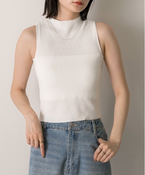 ad thie(アドティエ)の「ノースリーブ ニットトップス(Tシャツ/カットソー・レディース・オフホワイト/グレー/ブラック/レッド/モカ・FREE)」の15枚目の写真