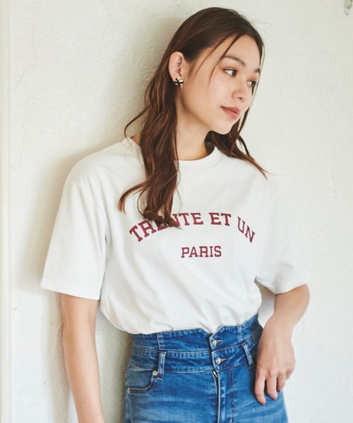 31 Sons de mode(トランテアン ソン ドゥ モード)の「カレッジライクPARISロゴT(Tシャツ/カットソー・レディース・オフホワイト/ネイビー・フリー)」の3枚目の写真