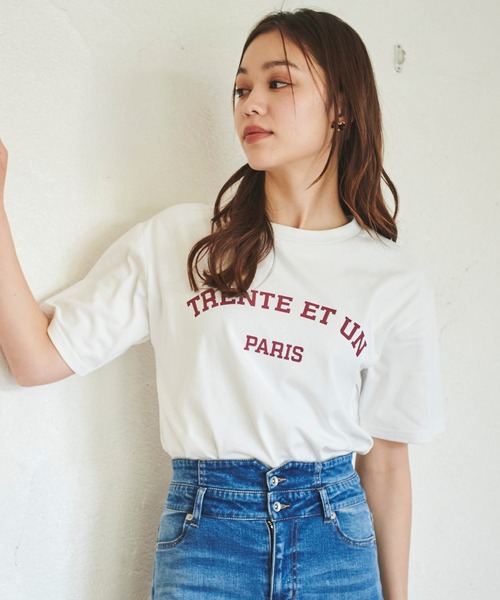 31 Sons de mode(トランテアン ソン ドゥ モード)の「カレッジライクPARISロゴT(Tシャツ/カットソー・レディース・オフホワイト/ネイビー・フリー)」の5枚目の写真