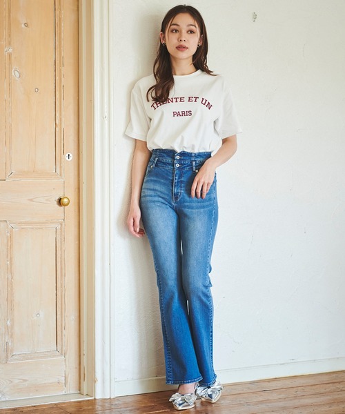 31 Sons de mode(トランテアン ソン ドゥ モード)の「カレッジライクPARISロゴT(Tシャツ/カットソー・レディース・オフホワイト/ネイビー・フリー)」の6枚目の写真