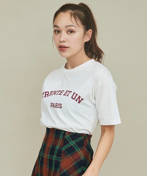 31 Sons de mode(トランテアン ソン ドゥ モード)の「カレッジライクPARISロゴT(Tシャツ/カットソー・レディース・オフホワイト/ネイビー・フリー)」の17枚目の写真