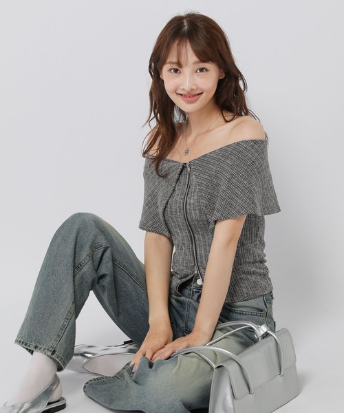 3.3 Field Trip （3.3フィールドトリップ）の「3.3 Field Trip／オフショルジップT（Tシャツ/カットソー・レディース・ブラック/ホワイト/パープル・FREE）」の3枚目の写真