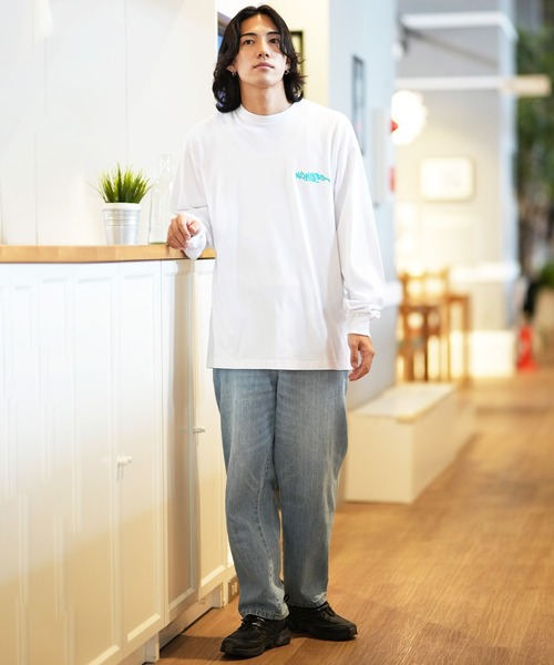 NEW ERA(ニューエラ)の「NEW ERA/ニューエラ ロンT/コットンTee オーバーサイズ バックプリント 14324706/14324708(Tシャツ/カットソー・メンズ・ブラック/モスグリーン/ホワイト・XL/2XL/L/M)」の8枚目の写真