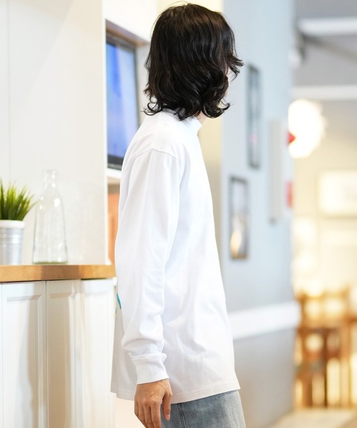 【美品】ニューレーベル　オーバーサイズカットソー　ロンT　バックプリント セールNEW ERA&frasl;ニューエラ ロンT&frasl;コットンTee オーバーサイズ バック