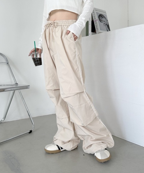 CLEA（クレア）の「サイドラインタック入りスノーパンツ（その他パンツ・レディース・ピンク/チャコールグレー/アイボリー/ブラック・MEDIUM）」の5枚目の写真