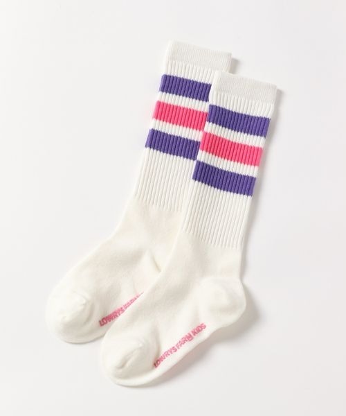 LOWRYS FARM（ローリーズファーム）の「フトラインハイソックス　135759（ソックス/靴下・キッズ・イエロー/グリーン/ブラック/パープル/レッド/ネイビー/ブルー/ピンク・M/XL/L/LARGE/MEDIUM/X-LARGE）」の14枚目の写真