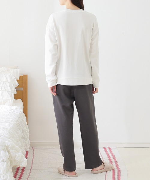 Honeys（ハニーズ）の「ワンポイントルームウェア（上下セット）（ルームウェア/パジャマ・レディース・ベージュ/ブラック/オフホワイト・S/M/L/LL）」の8枚目の写真