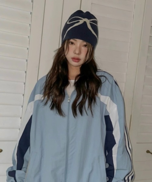 LADY LIKE(レディライク)の「リボン柄バイカラーニットキャップ(ニットキャップ/ビーニー・レディース・ネイビー/ブラック/オフホワイト・F)」の13枚目の写真