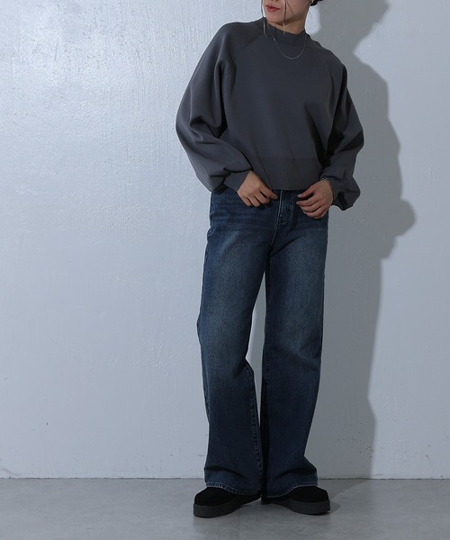 COLONY 2139（コロニートゥーワンスリーナイン）の「エステルヤーンラグランプルオーバー（ニット/セーター・レディース・ブルー/レッド/ブラック/パープル/チャコールグレー/ライトグレー・FREE）」の22枚目の写真