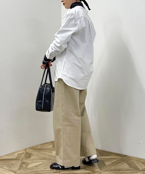 fredy emue（フレディエミュ）の「【GEVACO/ゲバコ】OXバンドカラー長袖シャツ（シャツ/ブラウス・レディース・オフホワイト/ホワイト系その他4/ブルー系その他7/ブラック系その他/ブラック系その他3・38）」の9枚目の写真