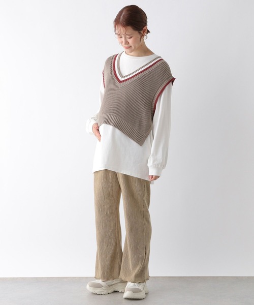 LEPSIM（レプシィム）の「【産前・産後対応】マタニティ／チルデンベストセットチュニック　149138（マタニティウェア/グッズ・レディース・ベージュ/ブラック・FREE）」の11枚目の写真