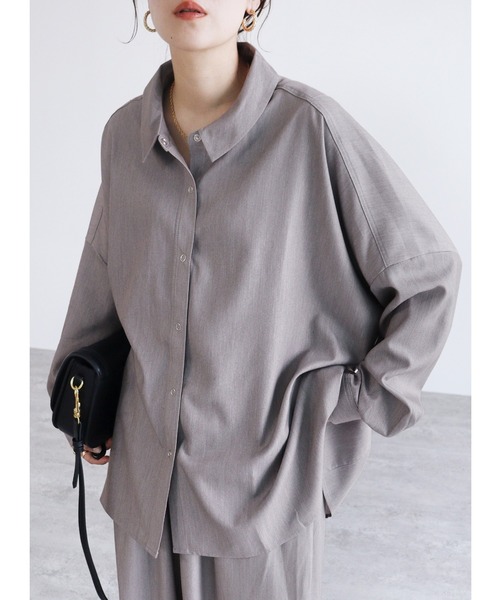 reca(レカ)の「バックシャーリングシャツ(シャツ/ブラウス・レディース・チャコールグレー/トップグレー・M)」の2枚目の写真