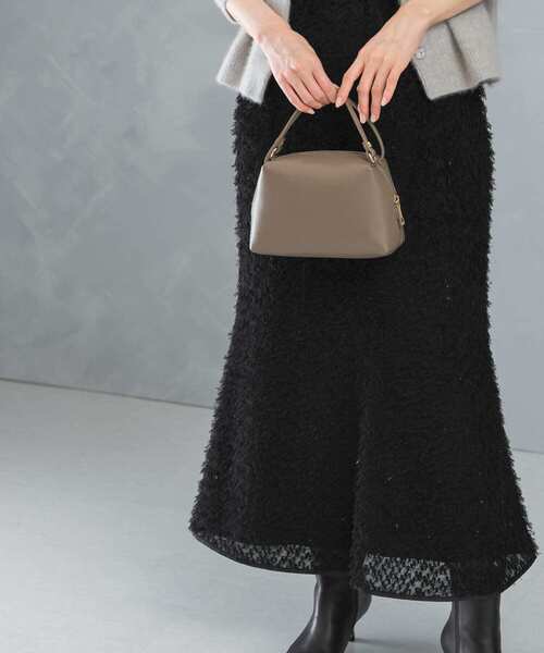 AULENTTI（オウレンティ）の「AULENTTI　ミニボストンバッグ（ボストンバッグ・レディース・ブラック/ベージュ・-）」の5枚目の写真