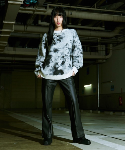 Ellno Loset（エルノロゼット）の「アブストラクトルーズシャギーニット（ニット/セーター・メンズ・ブルー/ブラック/レッド/オフホワイト・LARGE/MEDIUM/SMALL）」の9枚目の写真