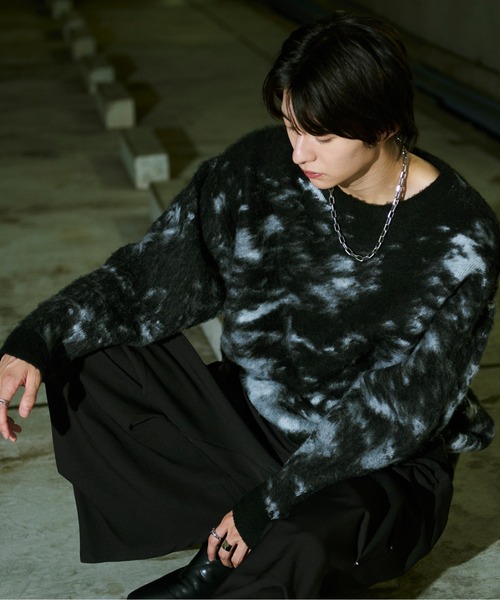 Ellno Loset（エルノロゼット）の「アブストラクトルーズシャギーニット（ニット/セーター・メンズ・ブルー/ブラック/レッド/オフホワイト・LARGE/MEDIUM/SMALL）」の13枚目の写真