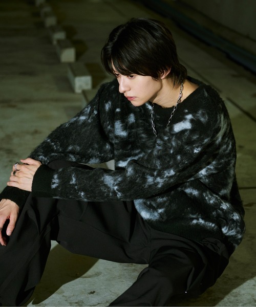 Ellno Loset（エルノロゼット）の「アブストラクトルーズシャギーニット（ニット/セーター・メンズ・ブルー/ブラック/レッド/オフホワイト・LARGE/MEDIUM/SMALL）」の14枚目の写真