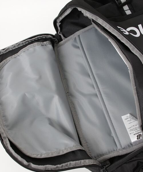 NEW BALANCE(ニューバランス)の「トップローディングバックパック 35L(バックパック/リュック・メンズ・ブラック/ブラック×ホワイト/グリーン系カモフラージュ・ONE SIZE)」の20枚目の写真