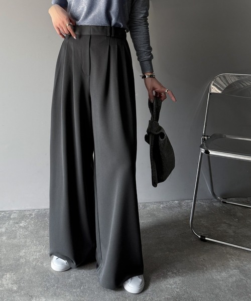 セール】穿くだけで即キレイ見え。サイドベルトデザイン3タック