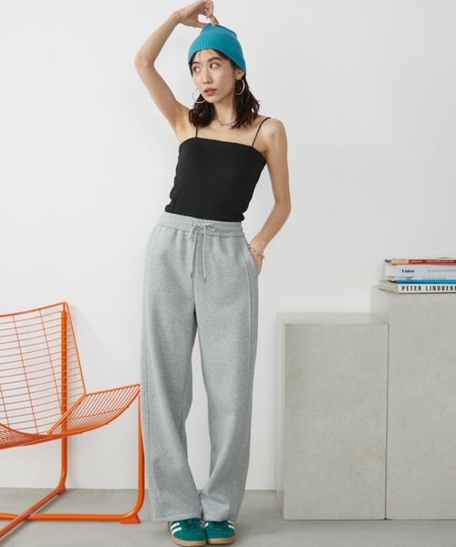 Auntie Rosa Holiday(アンティローザホリデー)の「カップ付きキャミソール(キャミソール・レディース・ブラウン/レッド/ナチュラル/ブラック・FREE)」の19枚目の写真