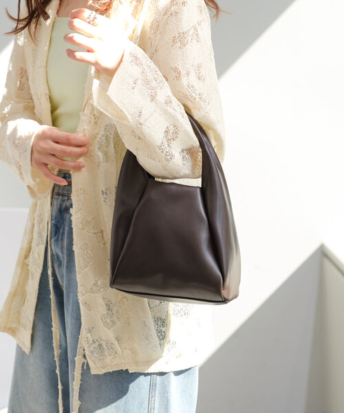 Kastane バックオープン ドレス size 0 Kastane バックオープン花柄レースグリーンドレス (S〜M) をレンタル