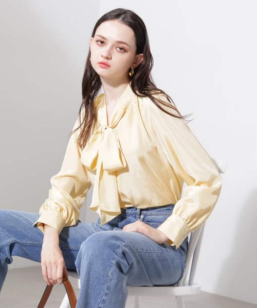 PINKY&DIANNE（ピンキーアンドダイアン）の「◆ラグランボウタイブラウス（シャツ/ブラウス・レディース・イエロー/ネイビー/ホワイト系その他2・38）」の9枚目の写真