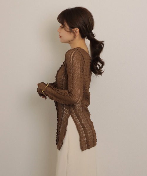 LAULEN（ローレン）の「sheer lace pullover /シアー レース編み クルーネック プルオーバー（その他トップス・レディース・ブラック/アイボリー/ブラウン・FREE）」の10枚目の写真