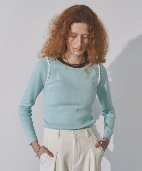 Solace(ソレイス)の「配色ライントップス(ニット/セーター・レディース・ホワイト/ブラック/ブルー・FREE)」の7枚目の写真