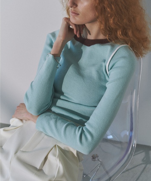 Solace(ソレイス)の「配色ライントップス(ニット/セーター・レディース・ホワイト/ブラック/ブルー・FREE)」の12枚目の写真