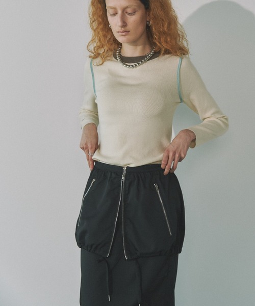 Solace(ソレイス)の「配色ライントップス(ニット/セーター・レディース・ホワイト/ブラック/ブルー・FREE)」の13枚目の写真