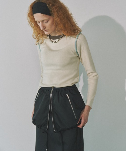 Solace(ソレイス)の「配色ライントップス(ニット/セーター・レディース・ホワイト/ブラック/ブルー・FREE)」の15枚目の写真