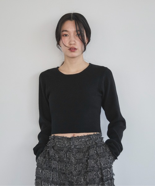 feepur（フェピュール）の「【ハンドウォッシャブル】クロップドクルーニット（ニット/セーター・レディース・杢グレー/ブラック/アイボリー・MEDIUM）」の10枚目の写真