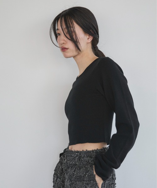 feepur（フェピュール）の「【ハンドウォッシャブル】クロップドクルーニット（ニット/セーター・レディース・杢グレー/ブラック/アイボリー・MEDIUM）」の11枚目の写真