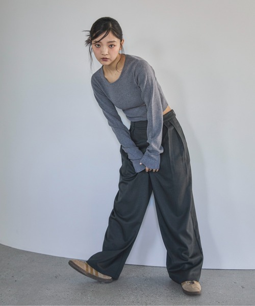 feepur（フェピュール）の「【ハンドウォッシャブル】クロップドクルーニット（ニット/セーター・レディース・杢グレー/ブラック/アイボリー・MEDIUM）」の21枚目の写真