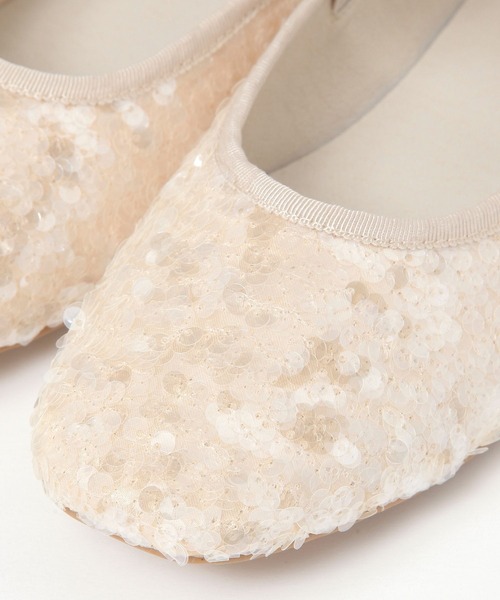 studio CLIP(スタディオクリップ)の「2WAYスパンコールフラットシューズ(バレエシューズ・レディース・オフホワイト/ブラック・MEDIUM/LARGE)」の8枚目の写真