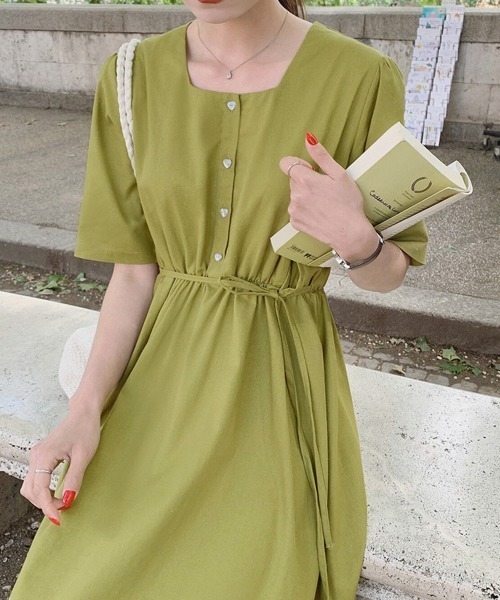 Kuroba(クロバ)の「ウエストリボンスクエアネックワンピース(ワンピース・レディース・ライトブルー/ライトグリーン/ネイビー/ベージュ・M/S/L)」の16枚目の写真