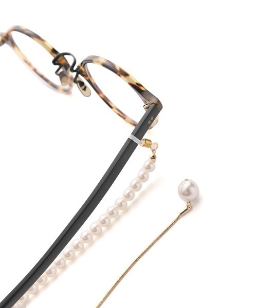 marjour（マージュール）の「PEARL SUNGLASSES CHAIN（メガネ・レディース・ゴールド・FREE）」の15枚目の写真