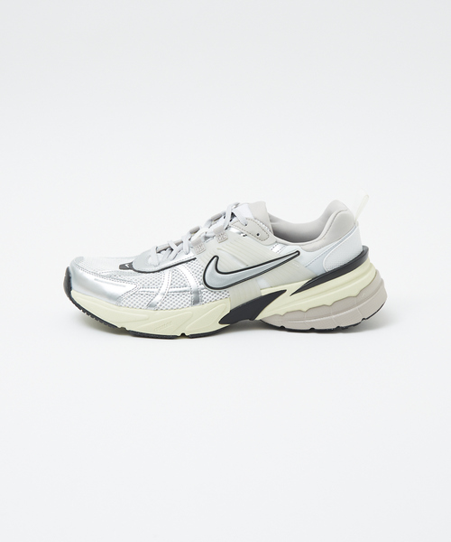 NIKE(ナイキ)の「【NIKE / ナイキ】 V2K RUN / V2Kランスニーカー(スニーカー・メンズ・グレー・28/27/26)」の13枚目の写真
