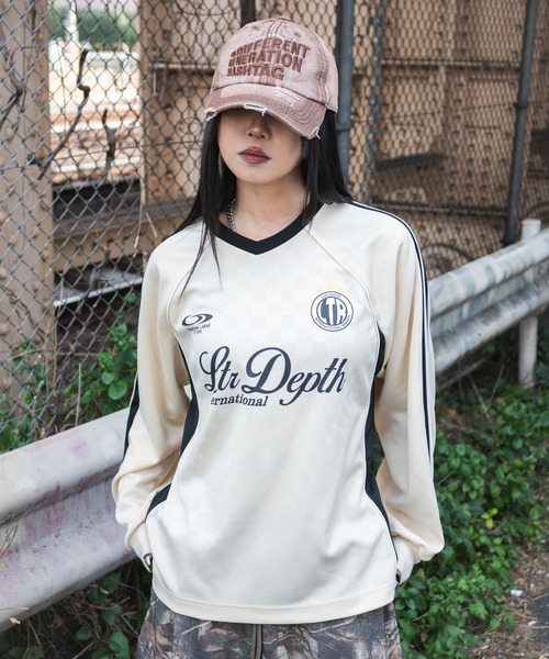 LTR DEPTH（レイターデプス）の「LTR DEPTH/ラインスリーブゲームロンT（Tシャツ/カットソー・メンズ・アイボリー/ネイビー・MEDIUM/LARGE）」の19枚目の写真