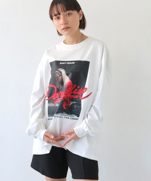 HER CLOSET(ハークローゼット)の「【shemoshelly】フォトプリントロゴオーバーサイズ ロンT(Tシャツ/カットソー・レディース・オフホワイト/ブラック・FREE)」の3枚目の写真