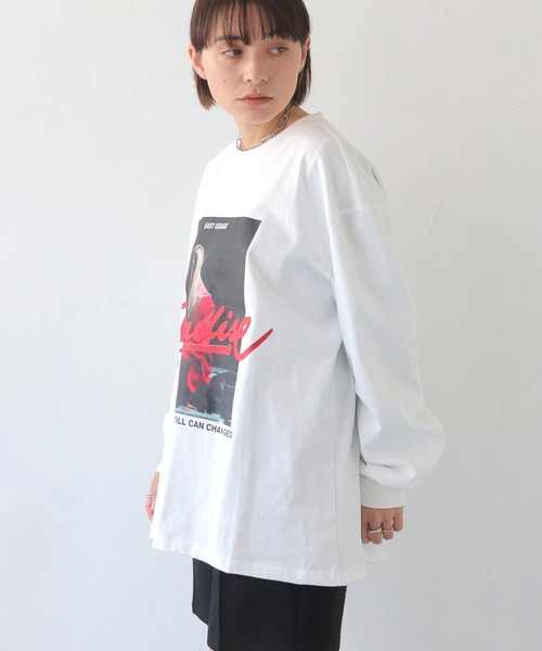HER CLOSET(ハークローゼット)の「【shemoshelly】フォトプリントロゴオーバーサイズ ロンT(Tシャツ/カットソー・レディース・オフホワイト/ブラック・FREE)」の5枚目の写真