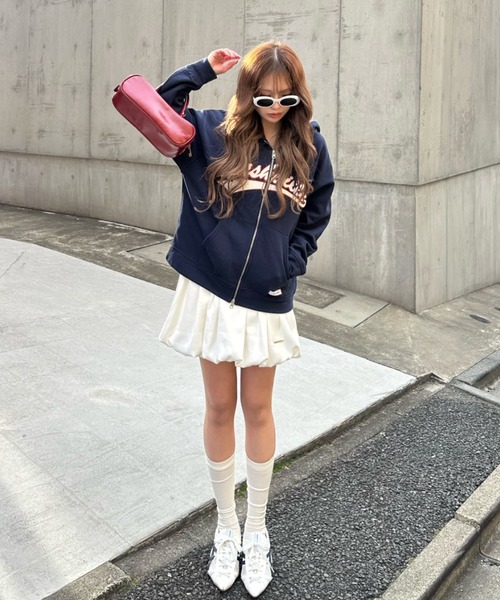 RAY CASSIN（レイカズン）の「ロゴジップフードパーカー（パーカー・レディース・ホワイト系その他/ネイビー/グレー系その他2・FREE）」の13枚目の写真