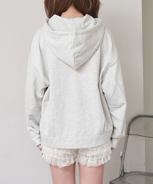 RAY CASSIN（レイカズン）の「ロゴジップフードパーカー（パーカー・レディース・ホワイト系その他/ネイビー/グレー系その他2・FREE）」の7枚目の写真