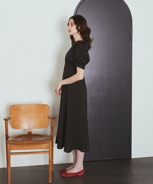 Maison de FLEUR(メゾンドフルール)の「ドットワンピース(ワンピース・レディース・ベージュ/ブラック・FREE)」の14枚目の写真