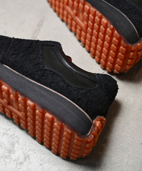 EARLE(アール)の「EARLE アール / Zip & gore runner センタージップサイドゴアスニーカー / ER5430(スニーカー・メンズ・ブラック・40/42/44)」の6枚目の写真