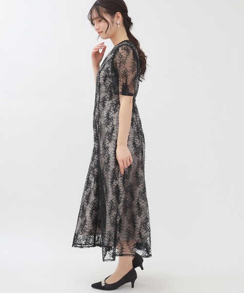 TRUDEA(トルディア)の「スパンコール刺繍レースワンピース(ドレス・レディース・ブラック/ピンクベージュ・MEDIUM)」の11枚目の写真