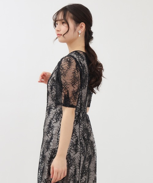 TRUDEA(トルディア)の「スパンコール刺繍レースワンピース(ドレス・レディース・ブラック/ピンクベージュ・MEDIUM)」の15枚目の写真