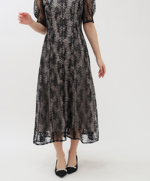 TRUDEA(トルディア)の「スパンコール刺繍レースワンピース(ドレス・レディース・ブラック/ピンクベージュ・MEDIUM)」の16枚目の写真